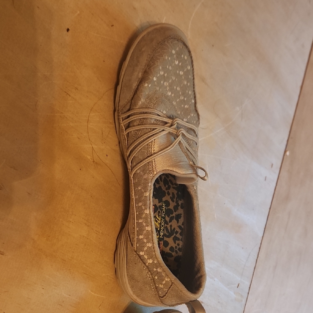 Grey Casual Shoe with Leopard Print Interior